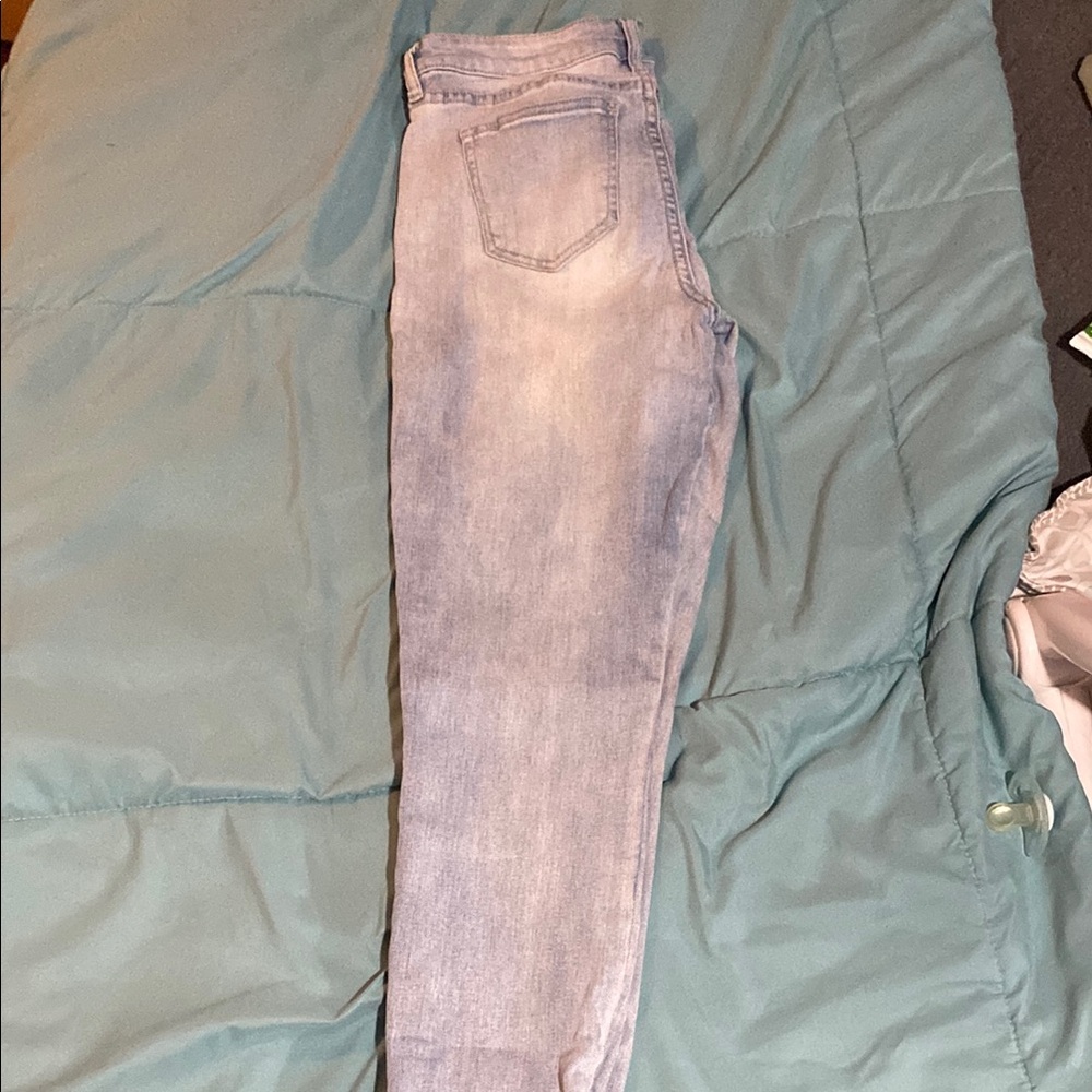Blue Skinny Jeans with Soft Denim Texture